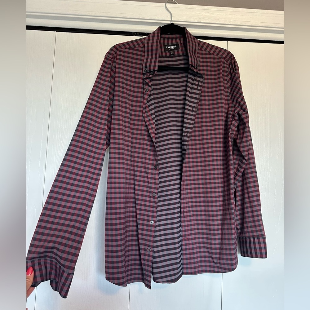 Express Shirt - Picture 2 of 8